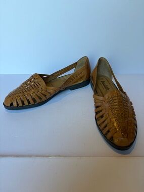 Judith Women’s Tan Woven Leather Huarache Flats -"Shawn" Size 7 1/2"